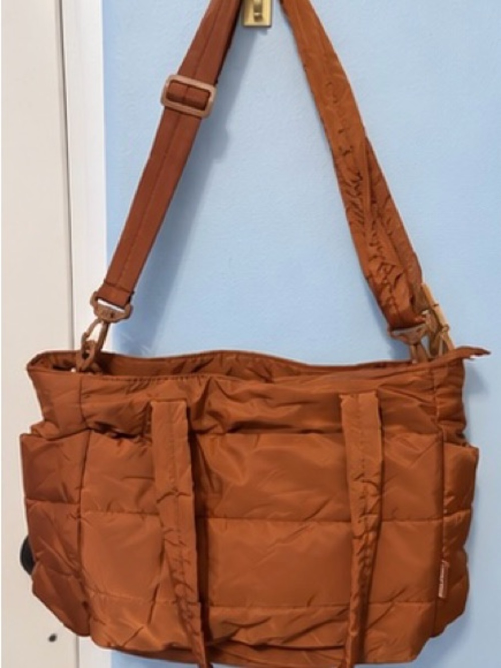 BAGSMART Zora Puffer Tote Bag – Brown Quilted Travel Laptop Shoulder Bag - Picture 2 of 10